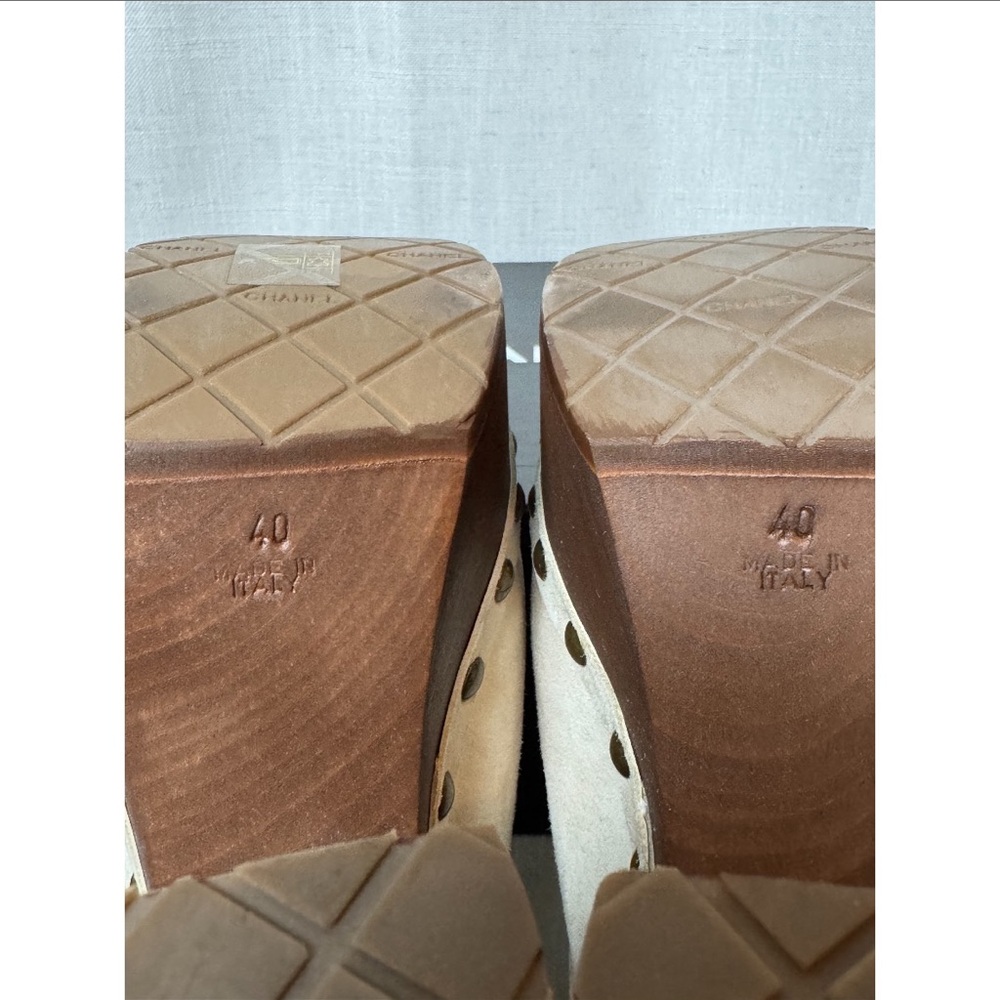 CHANEL Bridal Cream Floral Platform Clogs - Picture 13 of 13